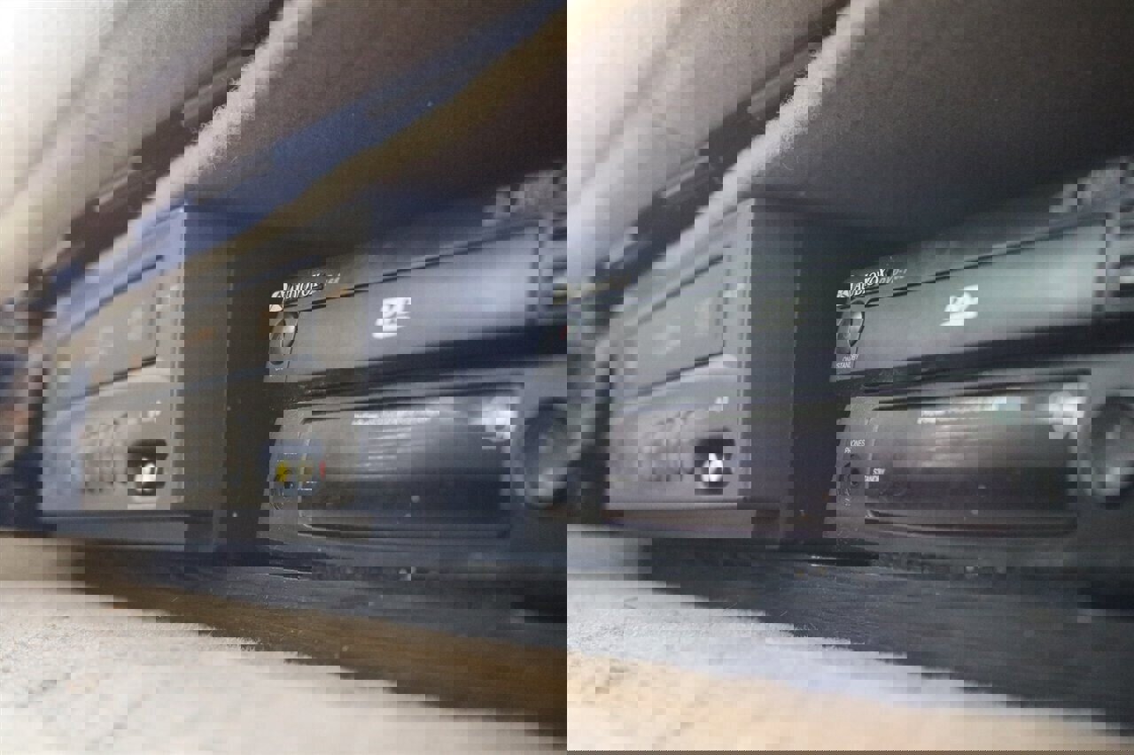 Used 2001 Ford Excursion Limited image 89