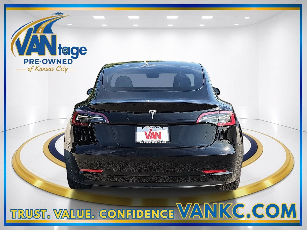 Used 2023 Tesla Model 3 Standard Range RWD image 7