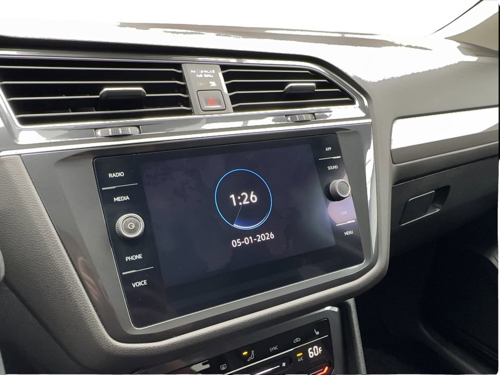 Used 2022 Volkswagen Tiguan SE w/ Panoramic Sunroof Package FWD image 51
