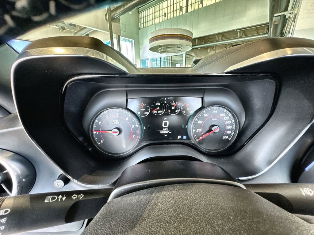 Used 2016 Chevrolet Camaro SS RWD image 10