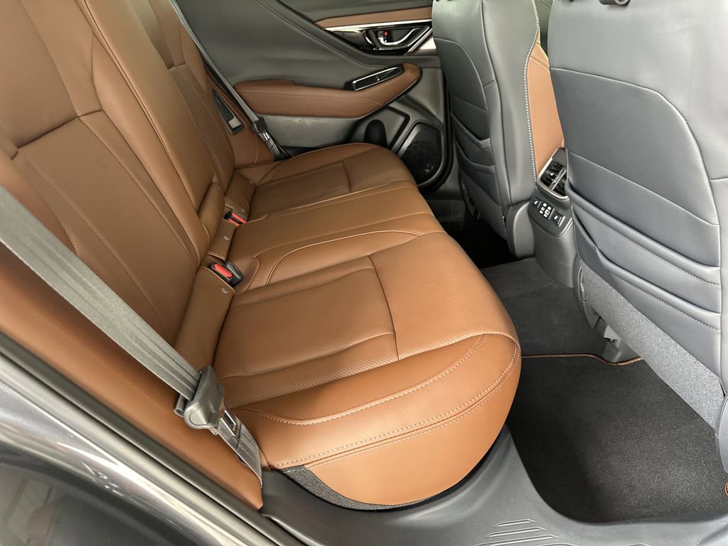 Used 2025 Subaru Outback Touring w/ Popular Package #2 image 36