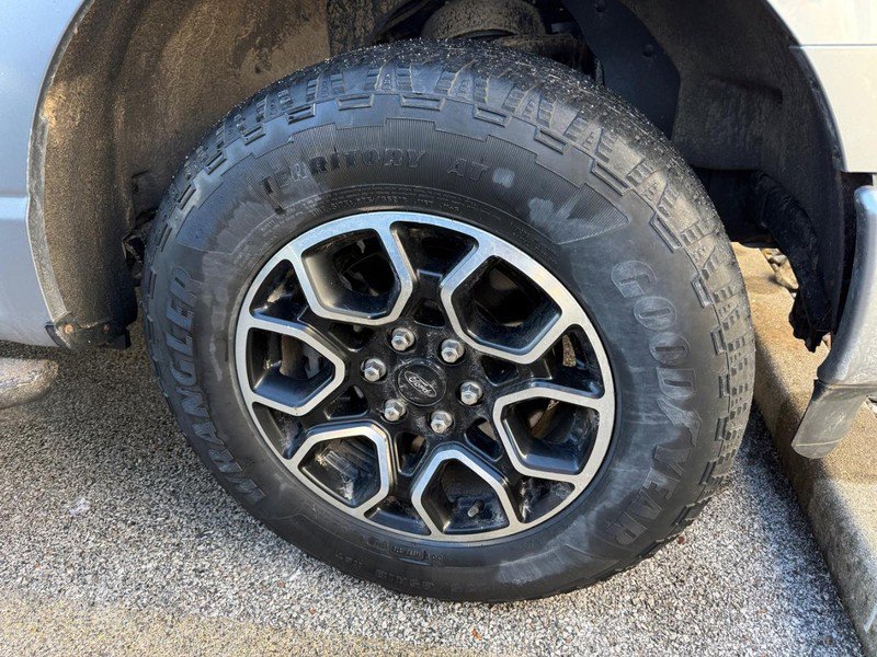 Used 2023 Ford F150 XLT w/ Equipment Group 302A High image 4
