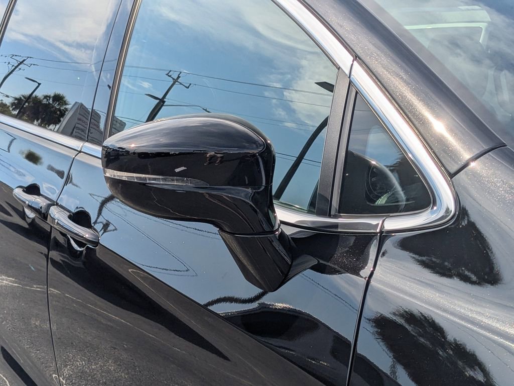 New 2026 Chrysler Pacifica Select FWD image 9