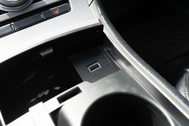 Used 2020 Lincoln MKZ image 29