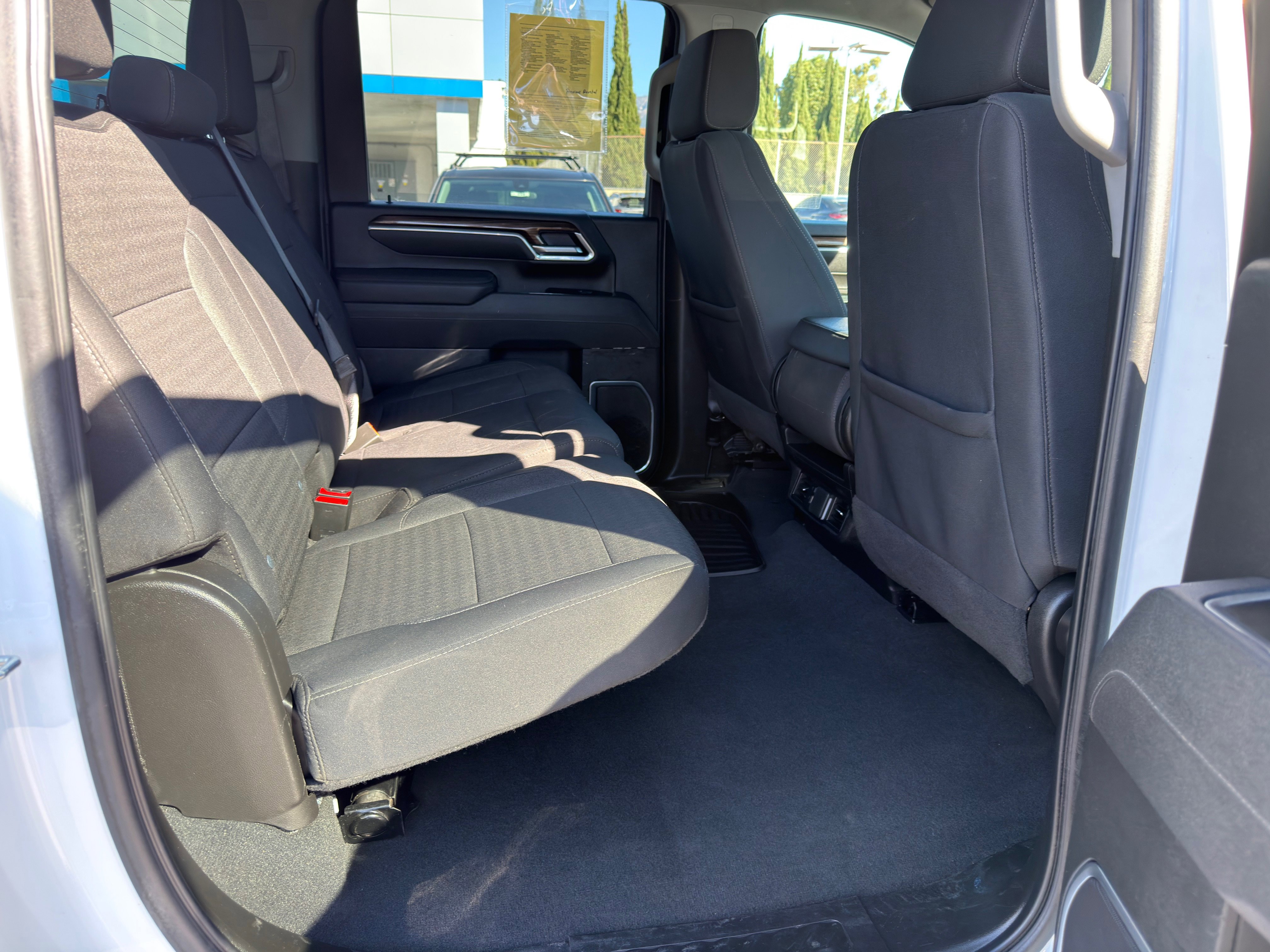 Used 2025 Chevrolet Silverado 2500 LT w/ Convenience Package image 12