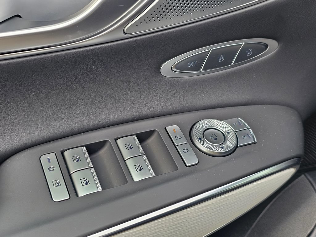 New 2026 Genesis GV70 2.5T Advanced AWD/4WD image 32