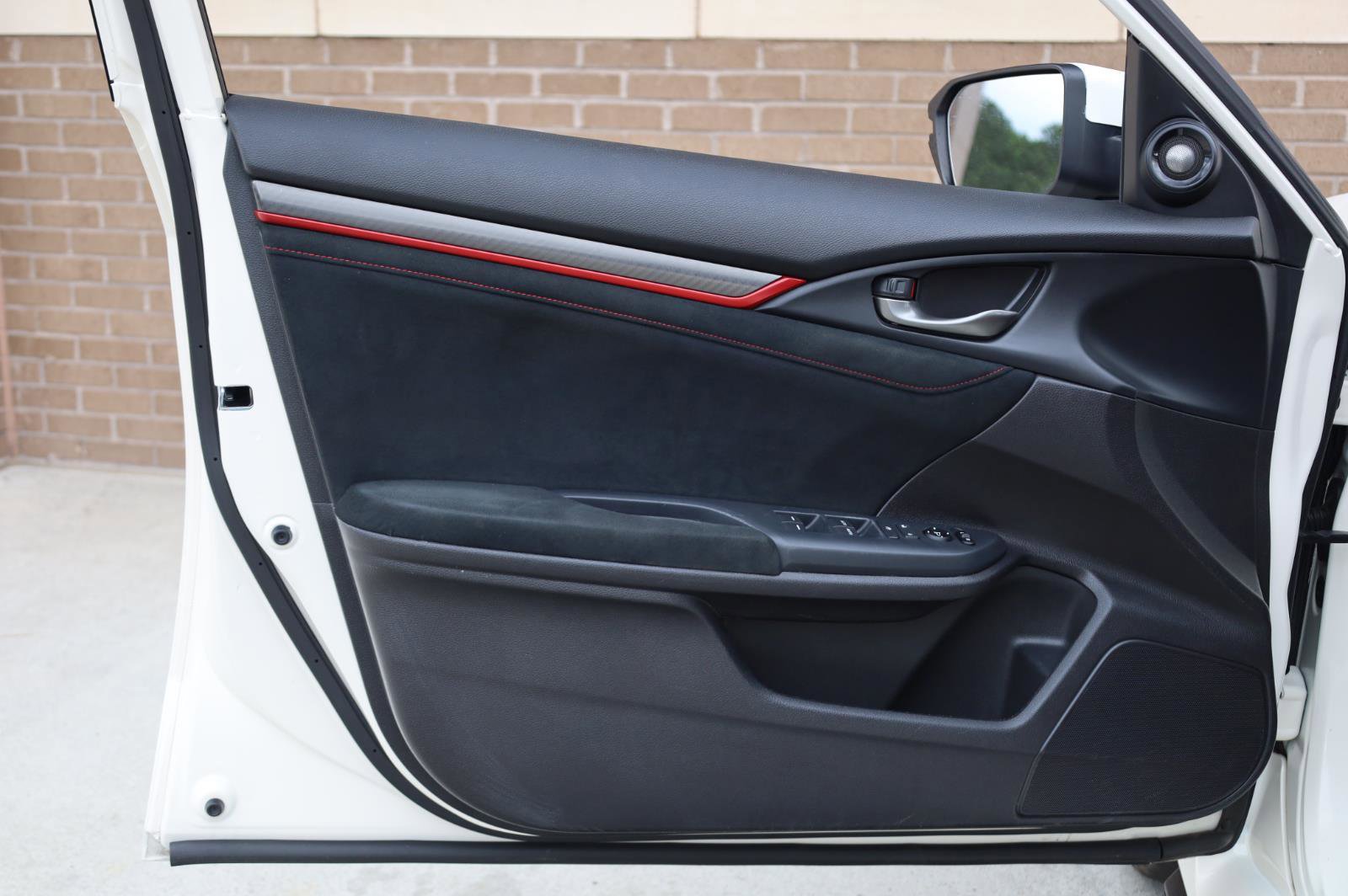 Used 2020 Honda Civic Type R image 13