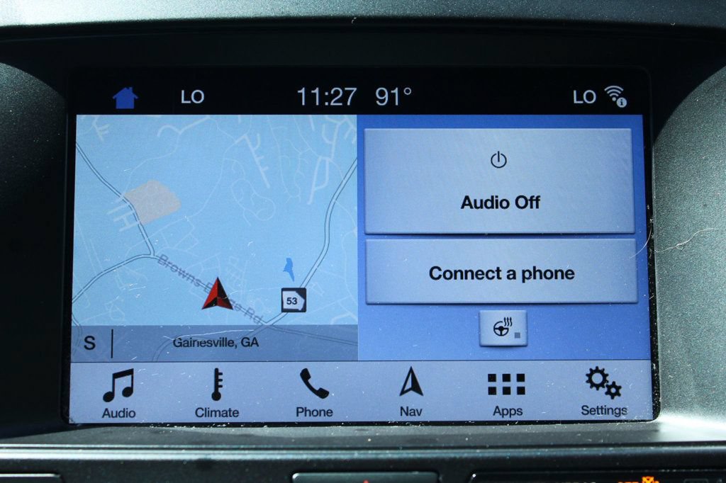 Used 2018 Ford Explorer XLT w/ Equipment Group 202A FWD image 24