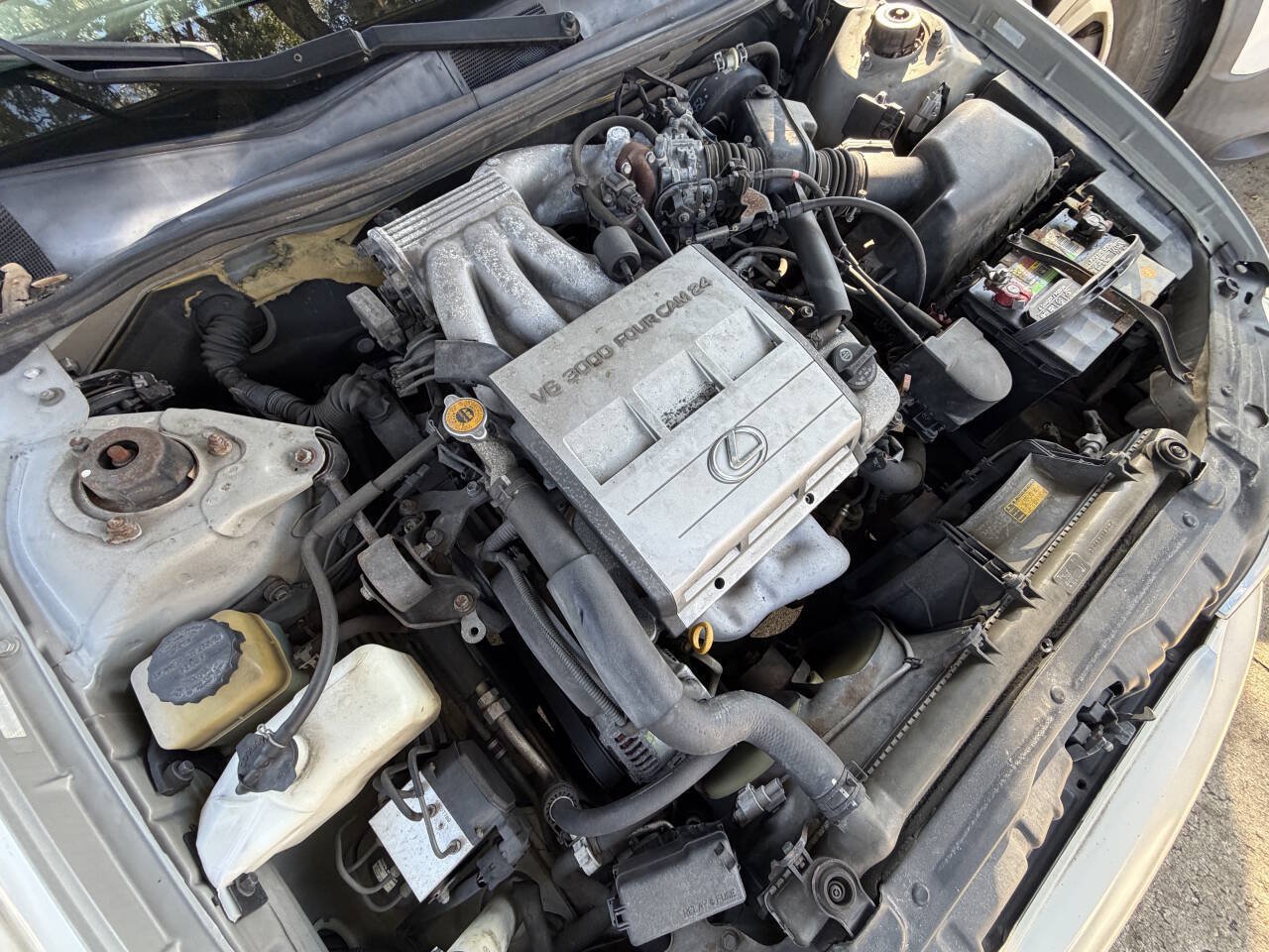 Used 1998 Lexus ES 330 FWD image 18