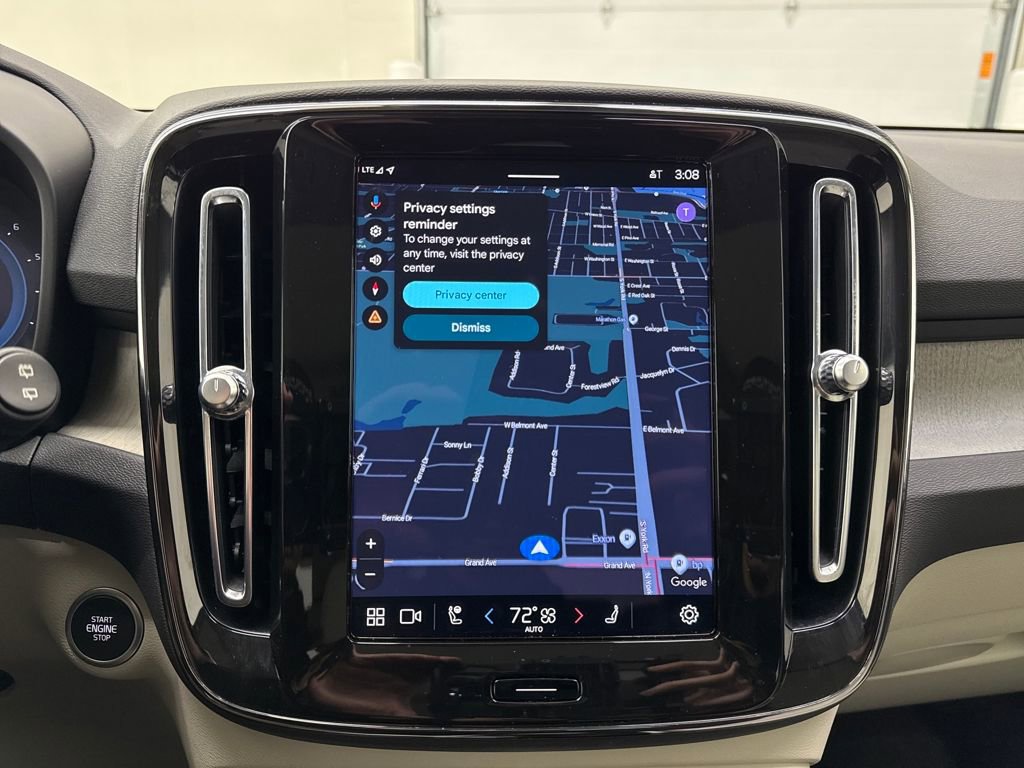 Used 2023 Volvo XC40 B5 Plus w/ Driver Assist Package image 24