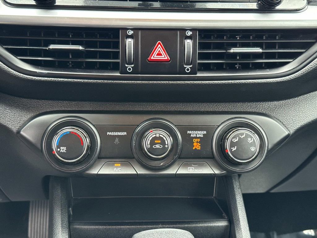 Used 2024 Kia Forte LXS w/ LXS Technology Package image 22