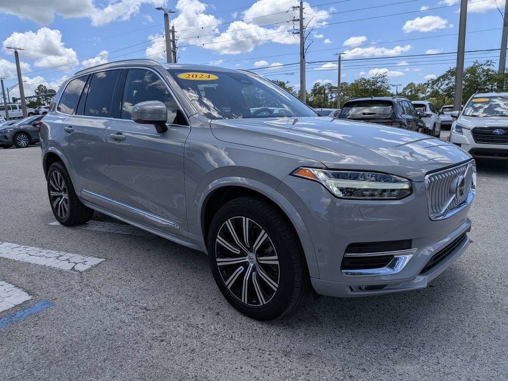 Used 2024 Volvo XC90 B6 Plus AWD/4WD image 8