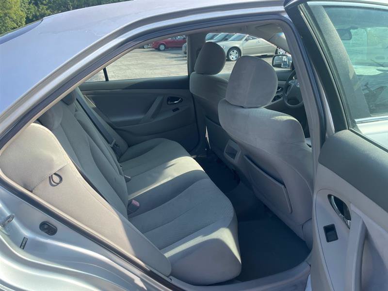 Used 2007 Toyota Camry LE FWD image 13