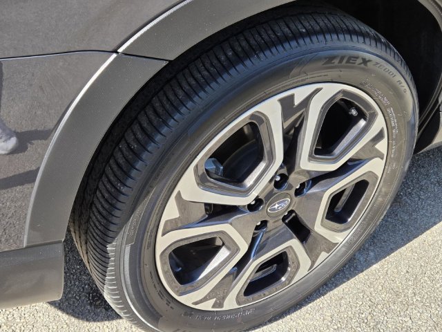 Used 2023 Subaru Ascent Limited w/ Technology Package AWD/4WD image 13