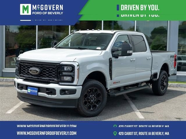 New 2026 Ford F250 Lariat w/ Black Appearance Package
