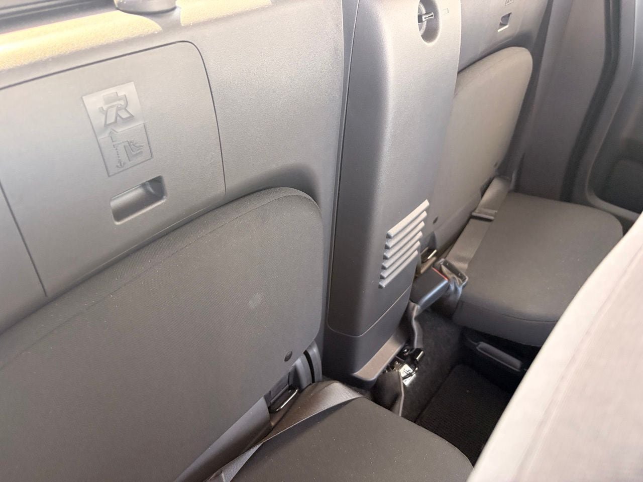 Certified 2026 Nissan Frontier S RWD image 12