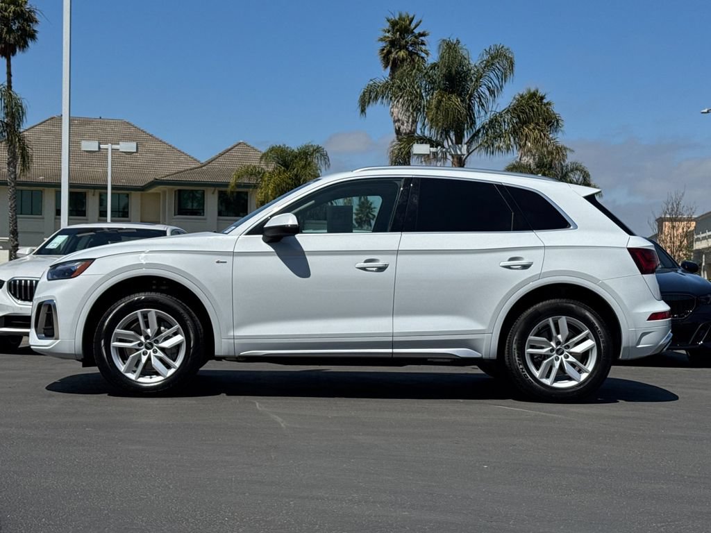 Used 2023 Audi Q5 2.0T Premium w/ Convenience Package AWD/4WD image 7