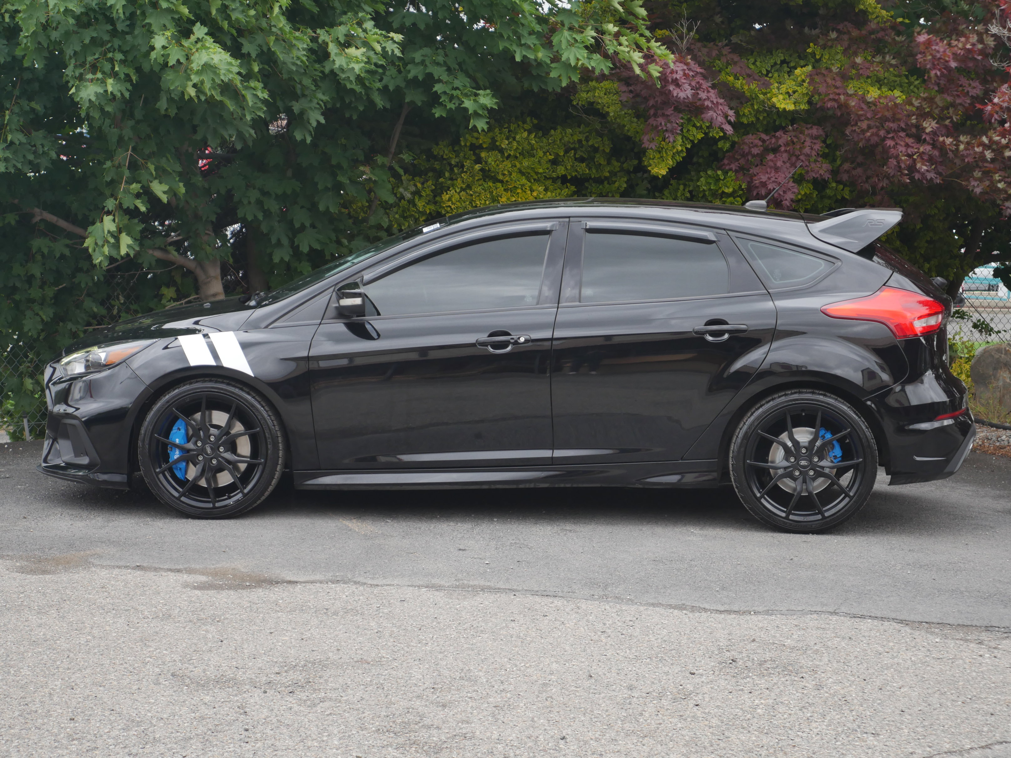 Used 2017 Ford Focus RS AWD/4WD image 19
