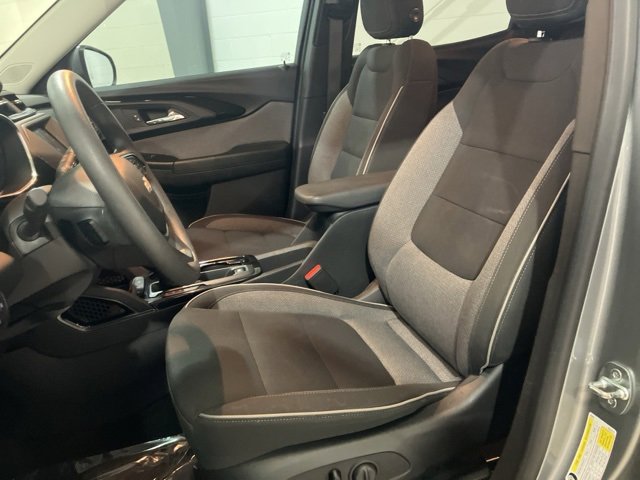 Used 2023 Chevrolet TrailBlazer LT image 11