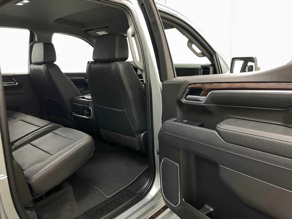 Certified 2026 GMC Sierra 1500 SLT w/ SLT Premium Package AWD/4WD image 41