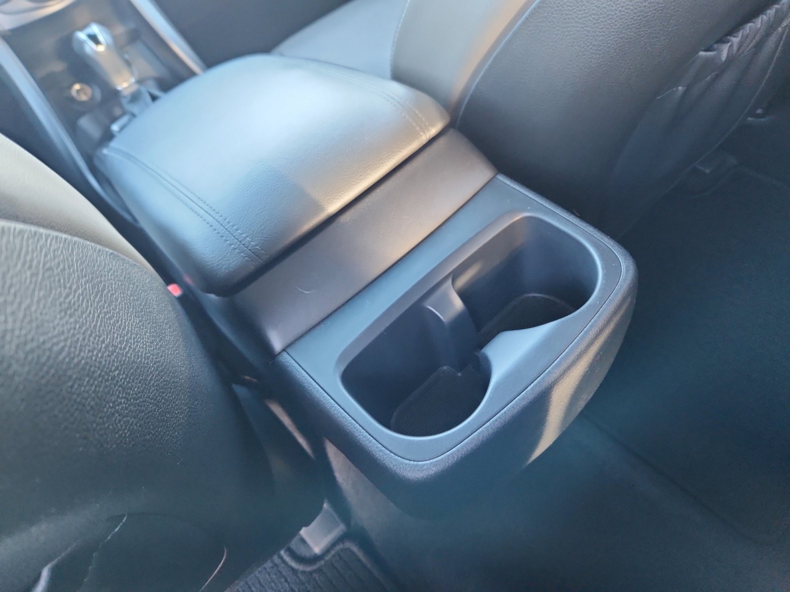 Used 2018 Hyundai Santa Fe Limited image 33