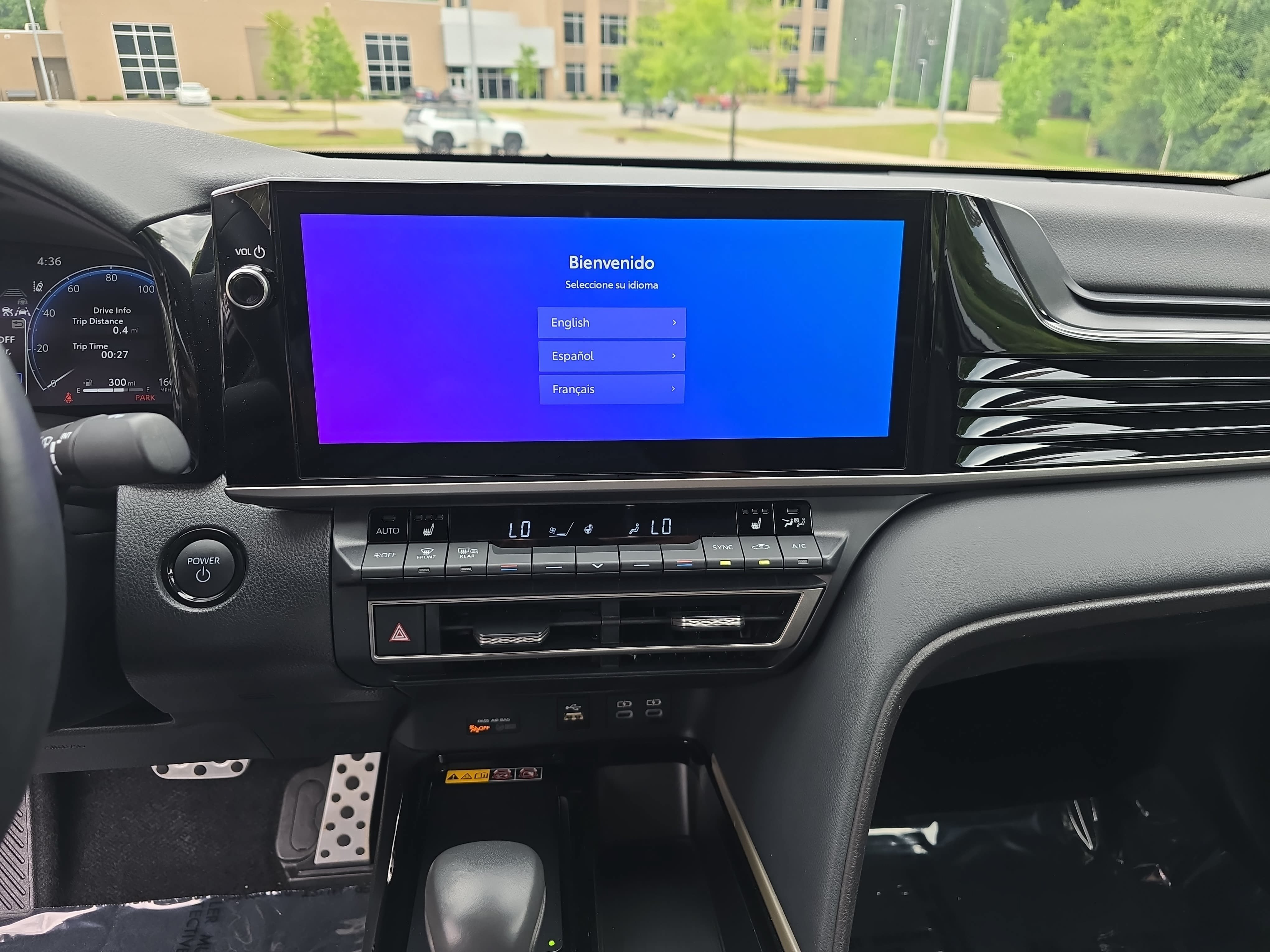 Used 2025 Toyota Camry XSE FWD image 21