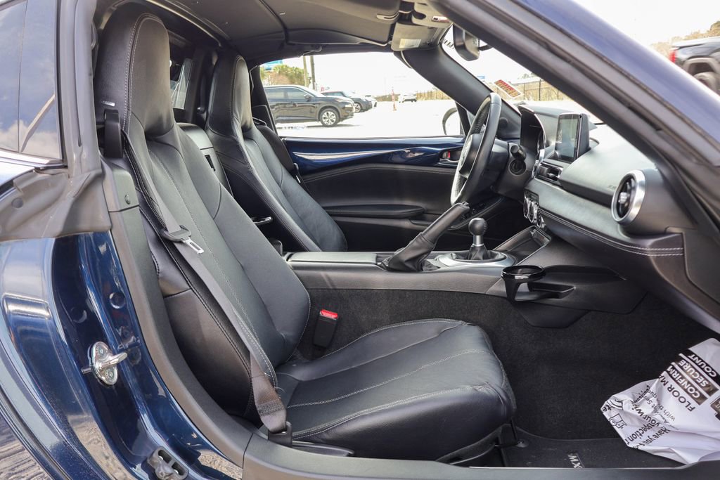 Used 2021 MAZDA MX-5 Miata RF Grand Touring image 8