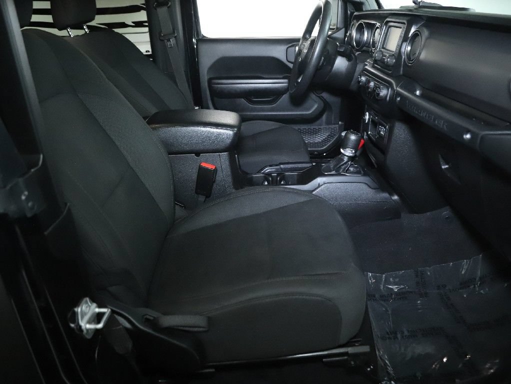 Used 2021 Jeep Wrangler Sport AWD/4WD image 31
