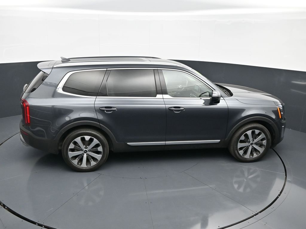 Used 2022 Kia Telluride EX w/ EX Premium Package AWD/4WD image 27