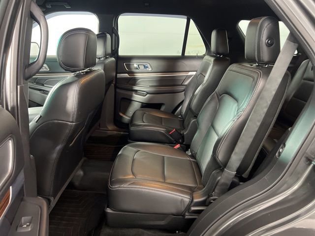 Used 2017 Ford Explorer Limited AWD/4WD image 11