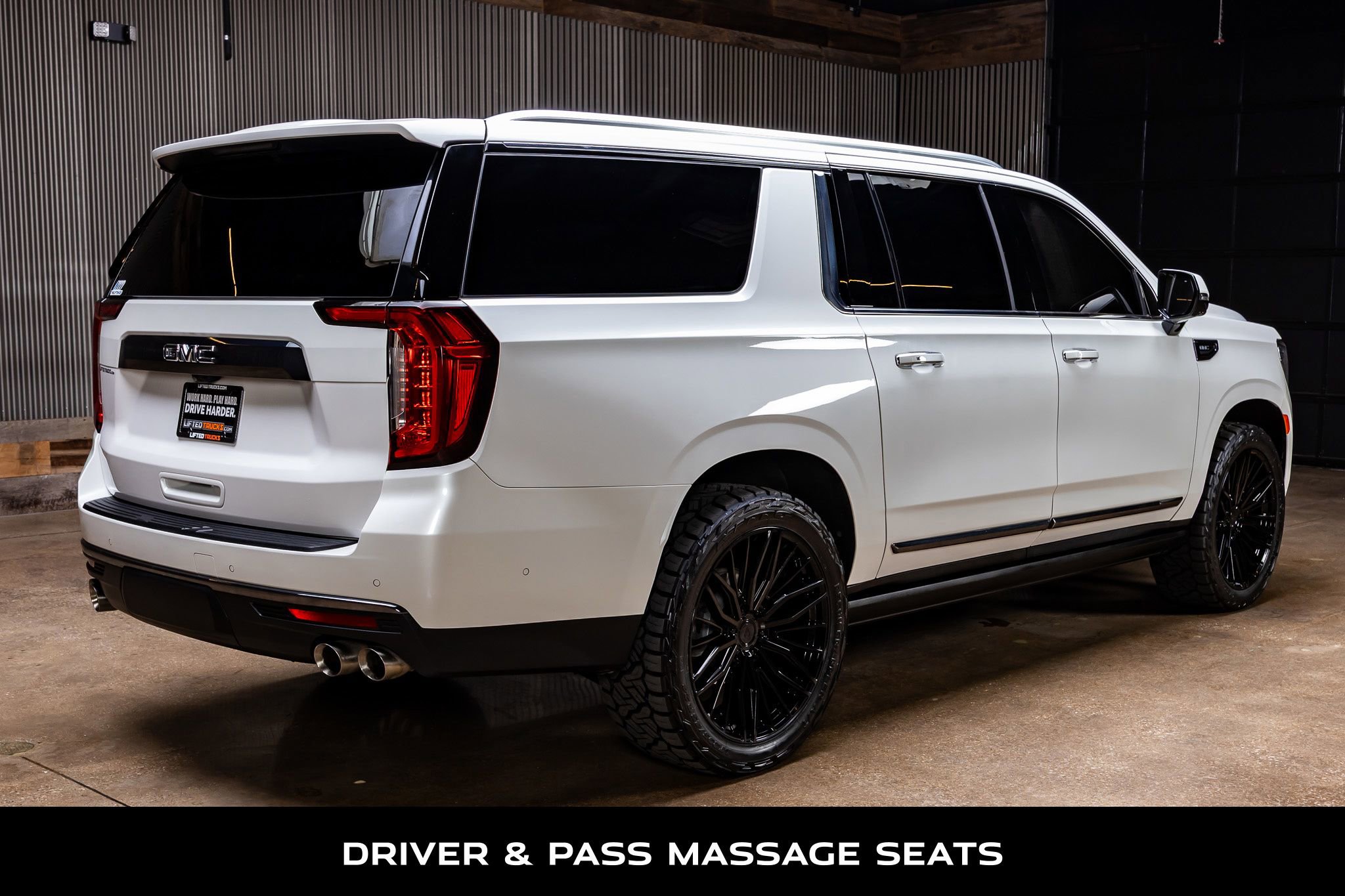 Used 2023 GMC Yukon XL Denali Ultimate image 10