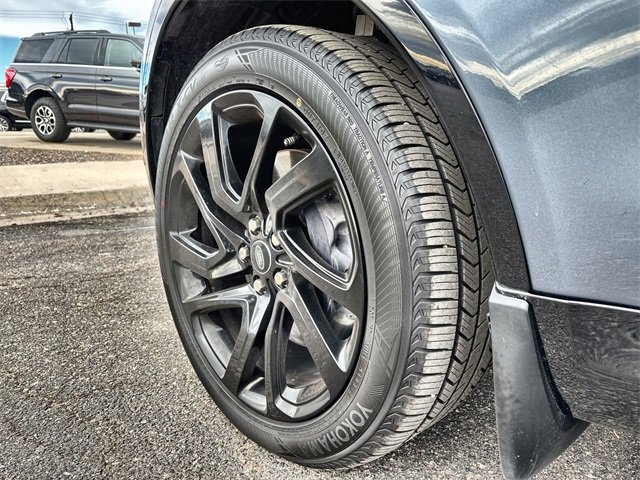 Used 2022 Land Rover Discovery HSE R-Dynamic image 26