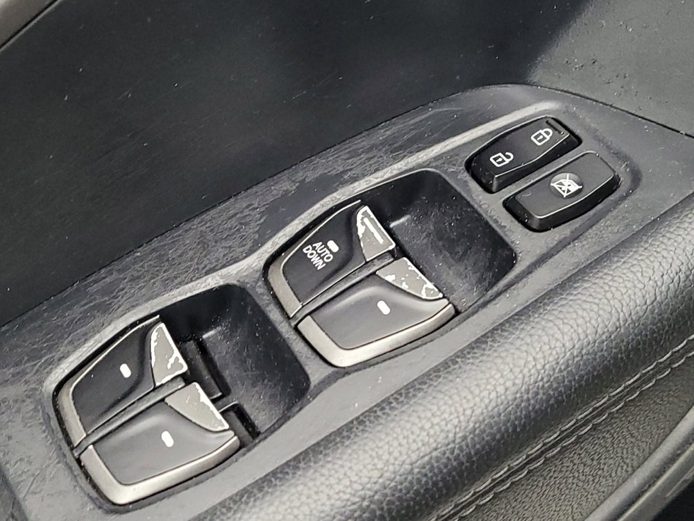 Used 2018 Hyundai Santa Fe Sport image 27