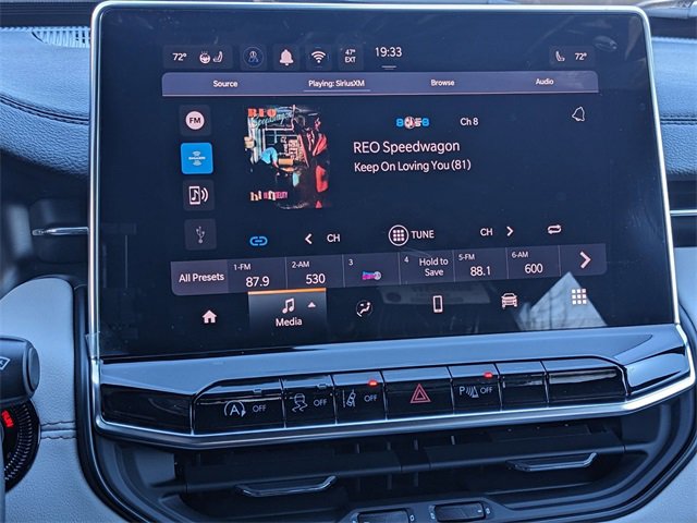 New 2025 Jeep Compass Limited w/ Sun & Sound Group image 22