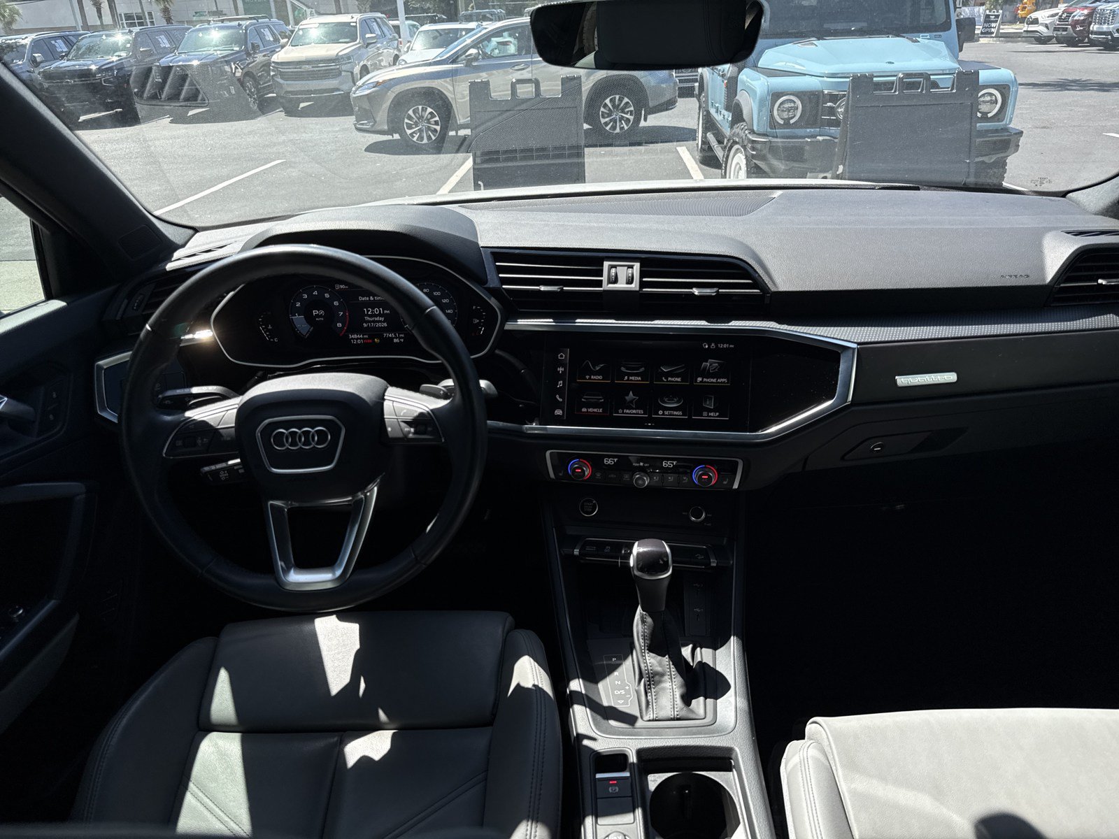 Used 2023 Audi Q3 2.0T Premium Plus AWD/4WD image 30
