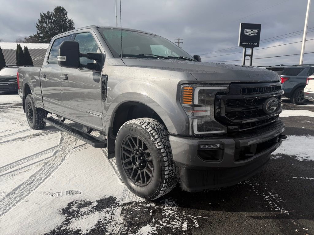 Used 2022 Ford F250 Lariat w/ Black Appearance Package image 8