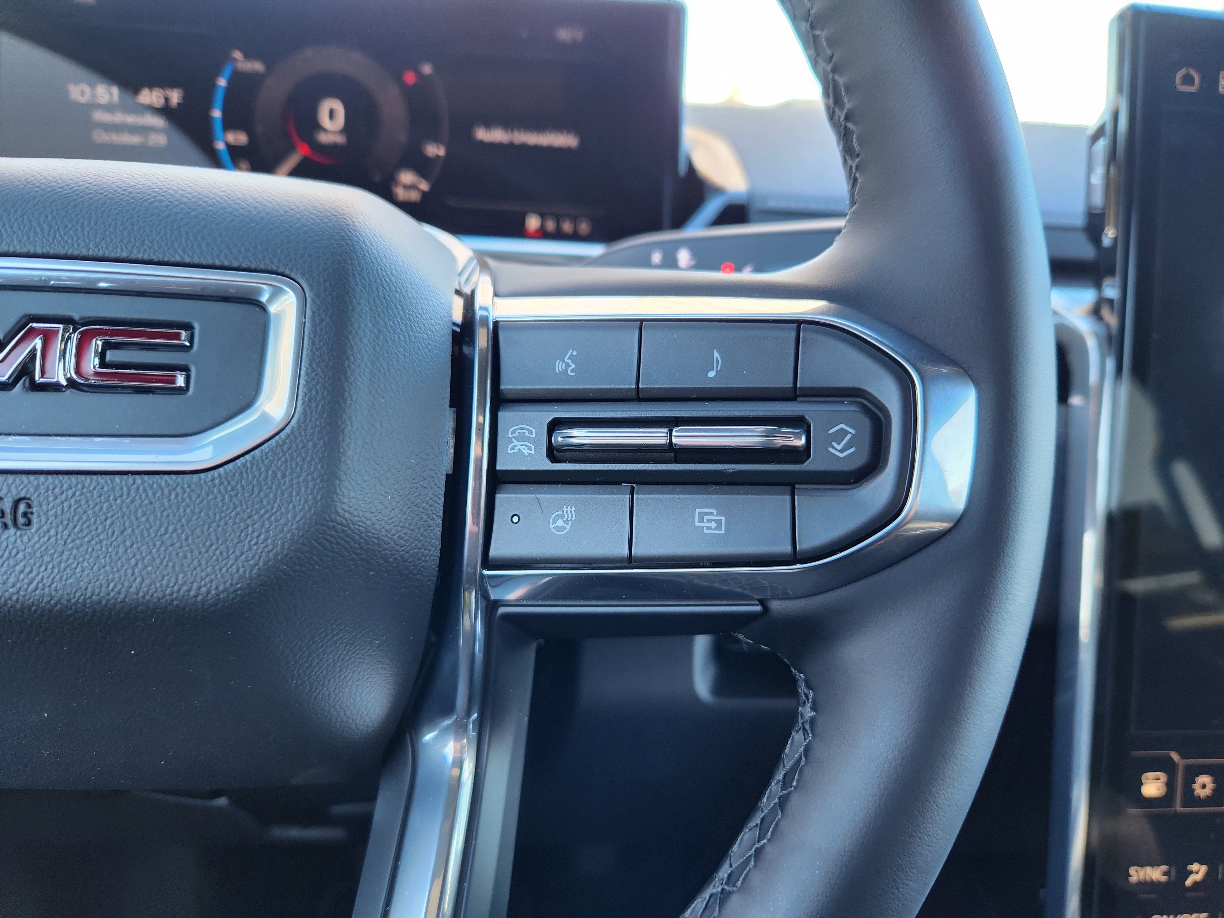 New 2026 GMC Sierra EV Elevation w/ LPO, Elevation Dark Package image 24