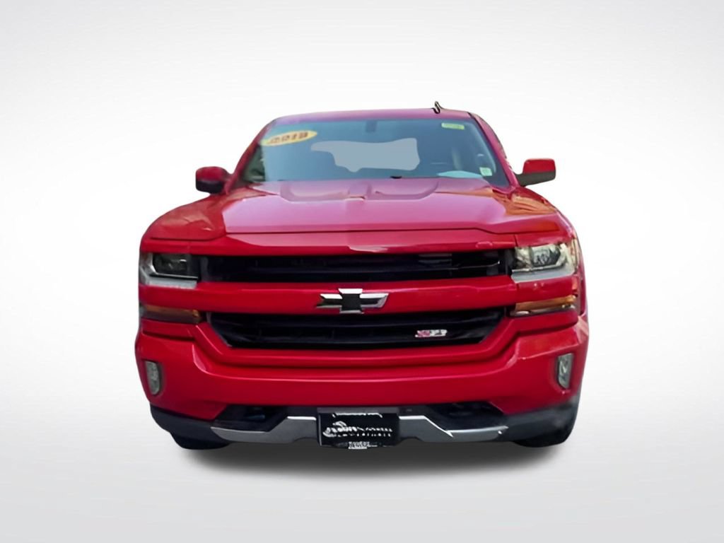 Used 2018 Chevrolet Silverado 1500 LT w/ All Star Edition AWD/4WD image 3