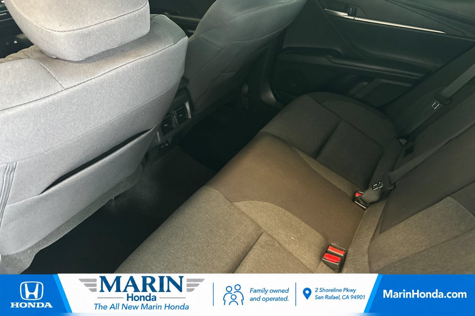 Used 2025 Toyota Camry LE w/ Convenience Package FWD image 13