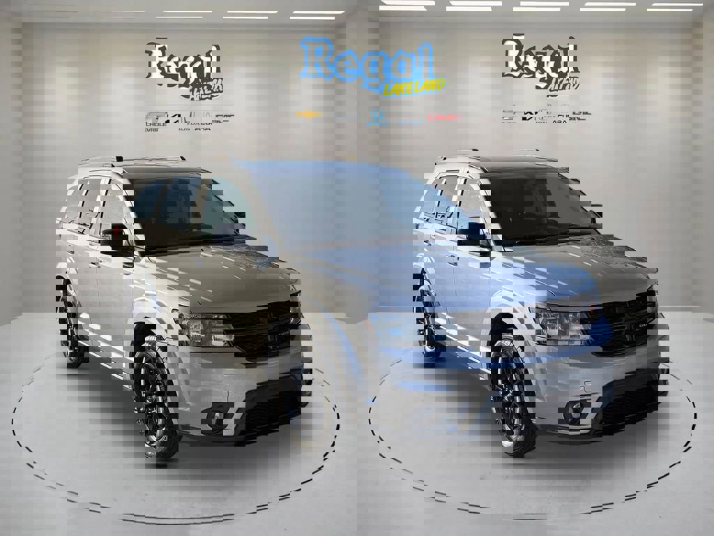 Used 2019 Dodge Journey SE w/ Connectivity Group image 1