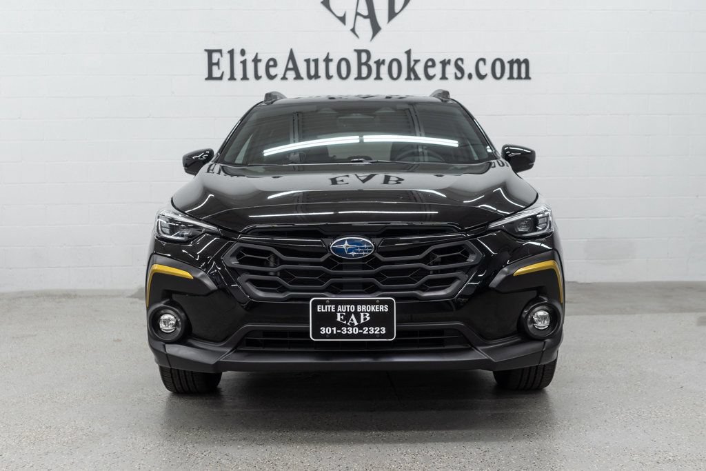 Used 2024 Subaru Crosstrek 2.5i Sport w/ Crosstrek Mirror Package AWD/4WD image 3