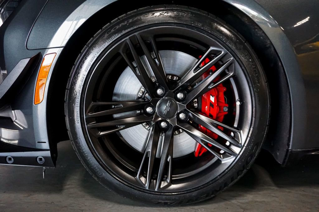 Used 2018 Chevrolet Camaro ZL1 image 41