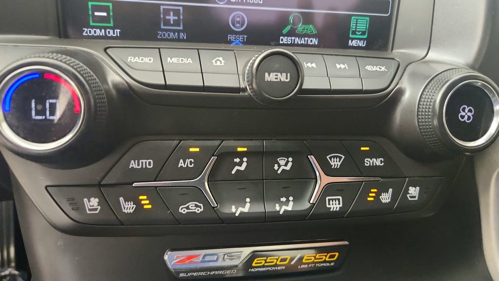 Used 2017 Chevrolet Corvette Z06 RWD image 22