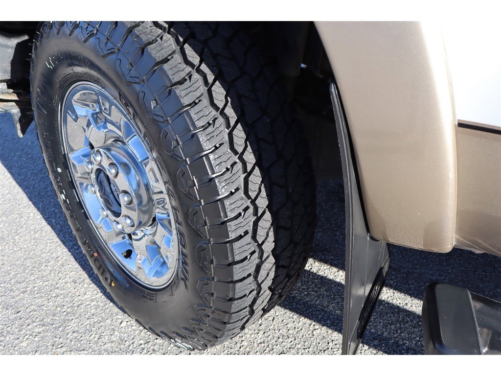 Used 2014 Ford F250 Lariat w/ Chrome Package image 44