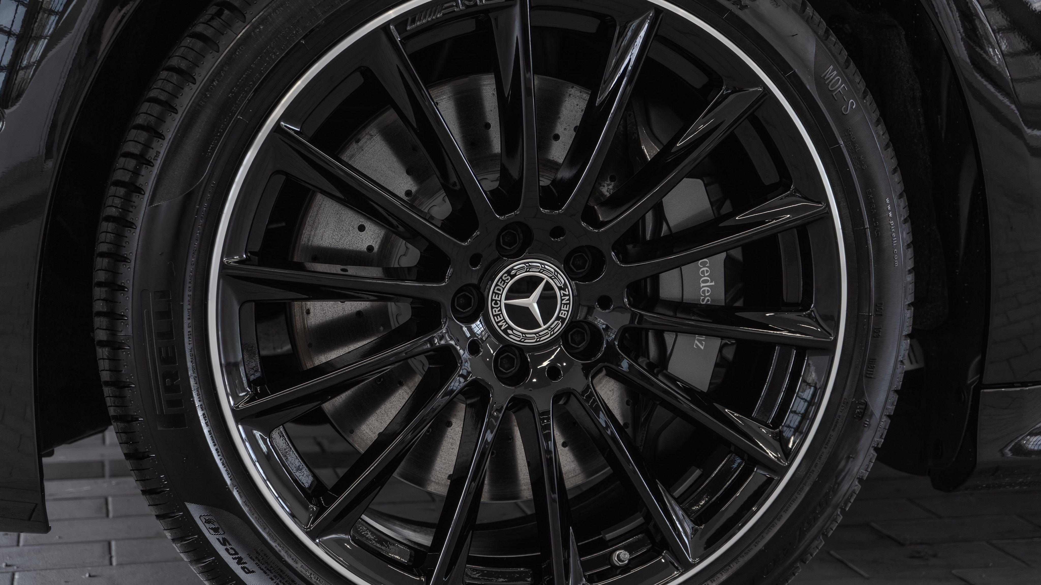 New 2026 Mercedes-Benz S 580e 4MATIC Sedan image 31