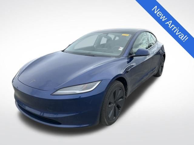 Used 2025 Tesla Model 3 Long Range image 3