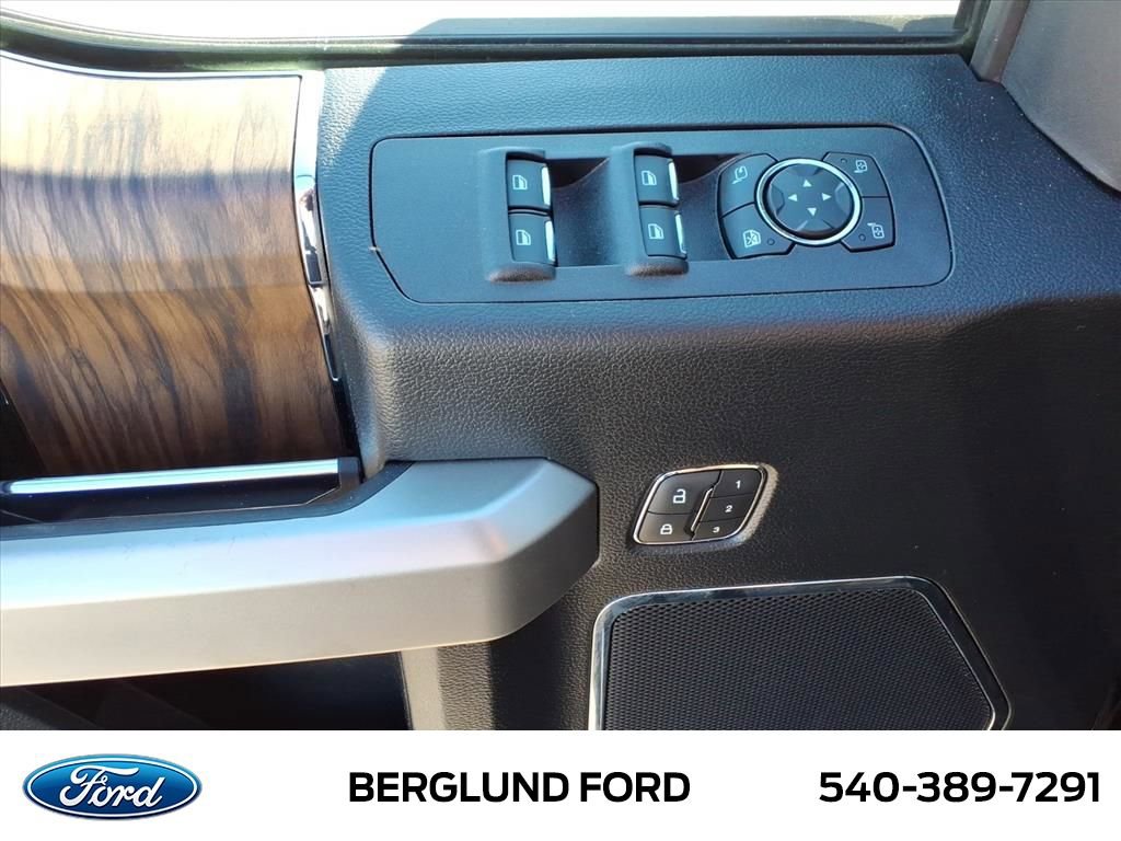 Used 2020 Ford F150 Lariat image 16