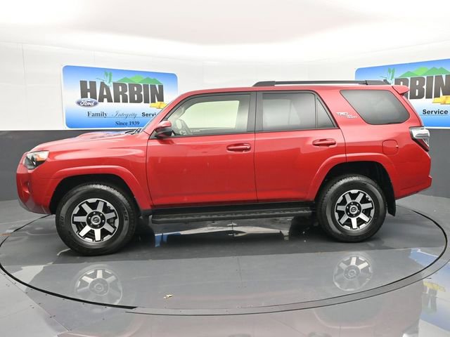 Used 2024 Toyota 4Runner TRD Off-Road image 2