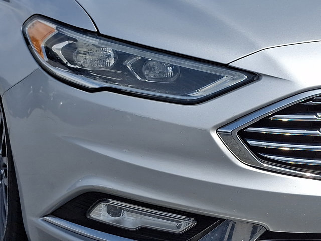Used 2017 Ford Fusion Titanium image 9