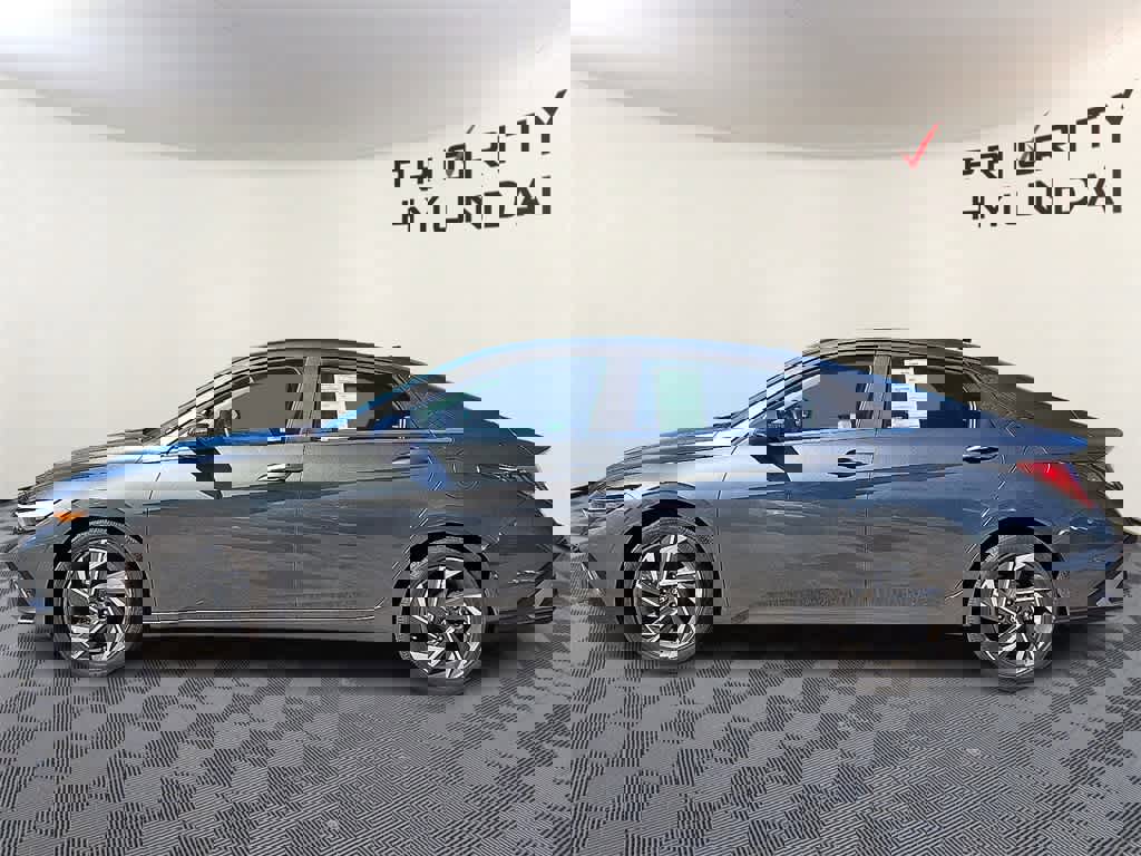 Certified 2024 Hyundai Elantra SEL w/ Convenience Package image 7
